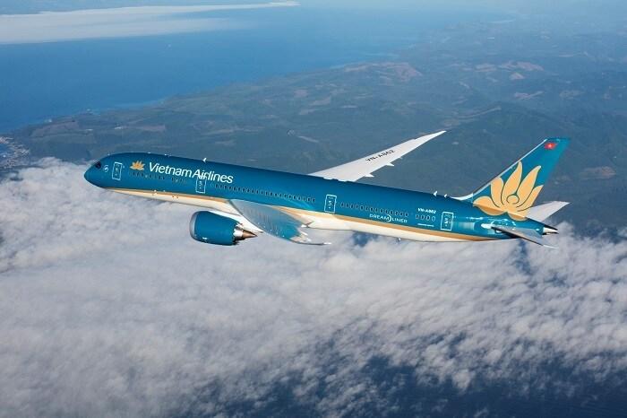 Vietnam Airlines mở lại đường bay tới Trung Quốc sau gần 3 năm gián đoạn - Ảnh 1.