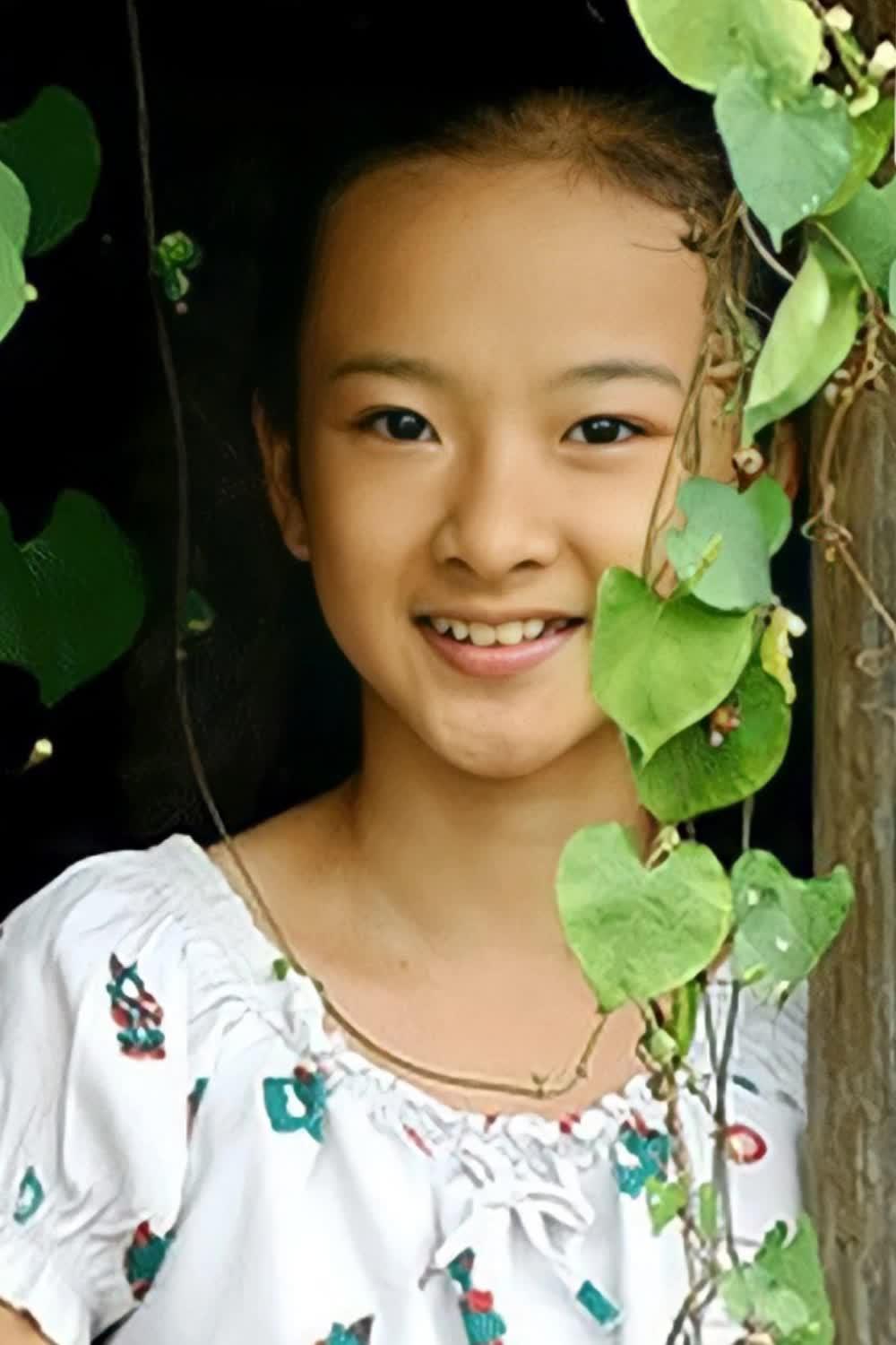 Cuộc sống của Angela Phương Trinh ở tuổi U30: Tái xuất showbiz, mong đóng phim hành động, thử sức kinh doanh - Ảnh 1.