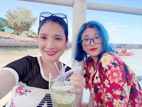 Tình duyên đời thực của "bà mối" showbiz vừa thừa nhận mâu thuẫn với MC Quyền Linh, bị rời khỏi gameshow hot - Ảnh 7.