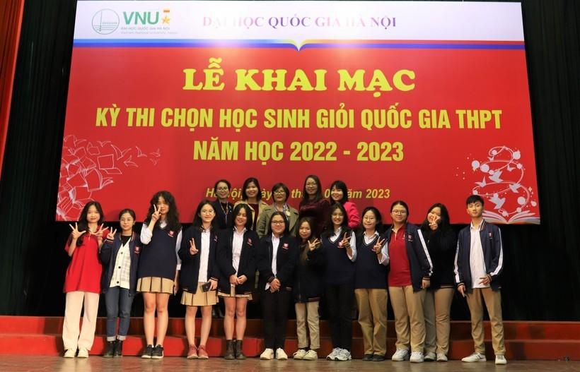 Bộ trưởng làm việc với 3 đại học; công bố phương án thi tốt nghiệp THPT từ 2025 ảnh 4