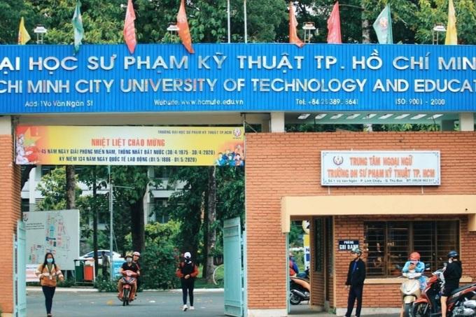 Sau ồn ào, hàng loạt trường đại học bỏ trống "ghế" hiệu trưởng - Ảnh 1.