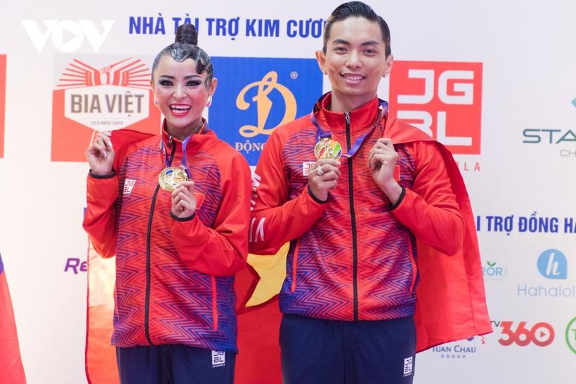 Vì sao Khánh Thi - Phan Hiển không tham gia SEA Games 32? ảnh 1