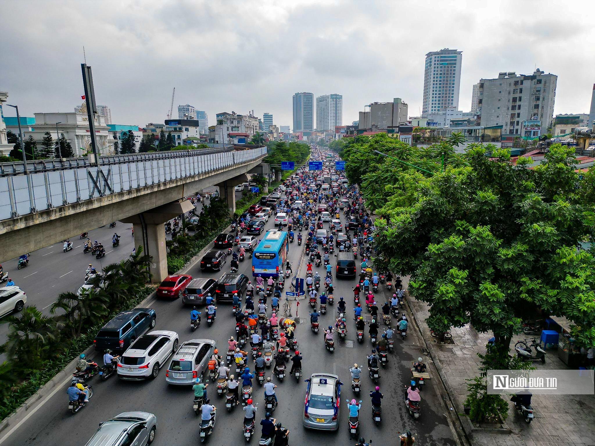 Sự kiện - Giao thông Hà Nội đông đúc trở lại sau kỳ nghỉ lễ (Hình 10).