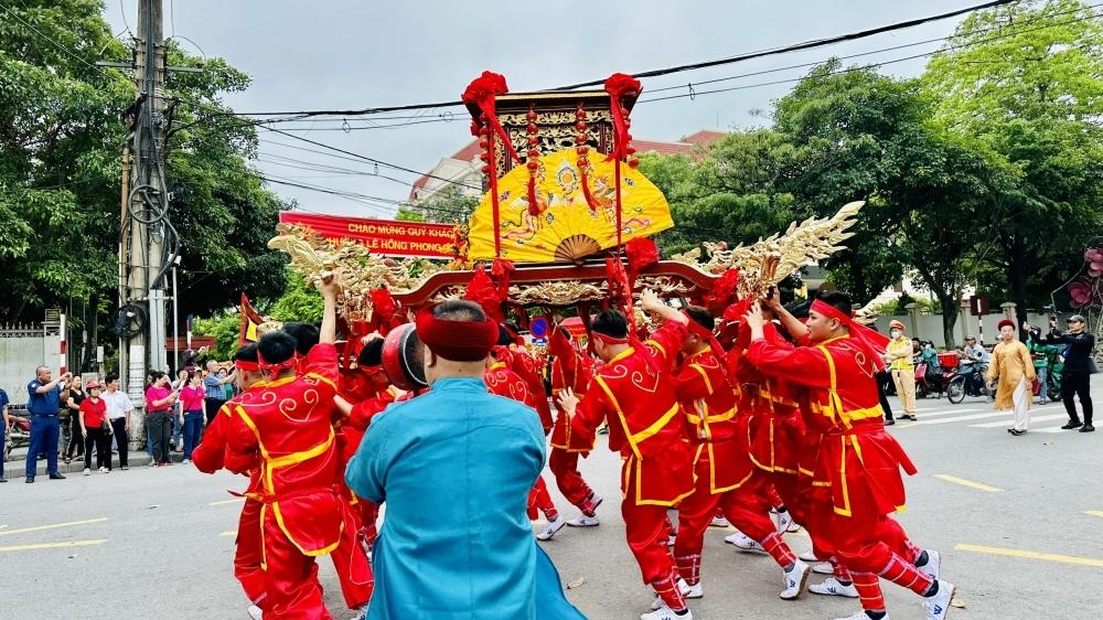 Âm vang Lễ hội đền mẫu Thái Bình