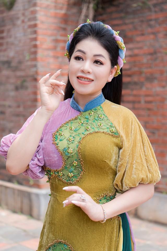 Anh Thơ bị tố bỏ diễn “Mạch nguồn Ví, Giặm” vì… trùng show khác - Ảnh 3.