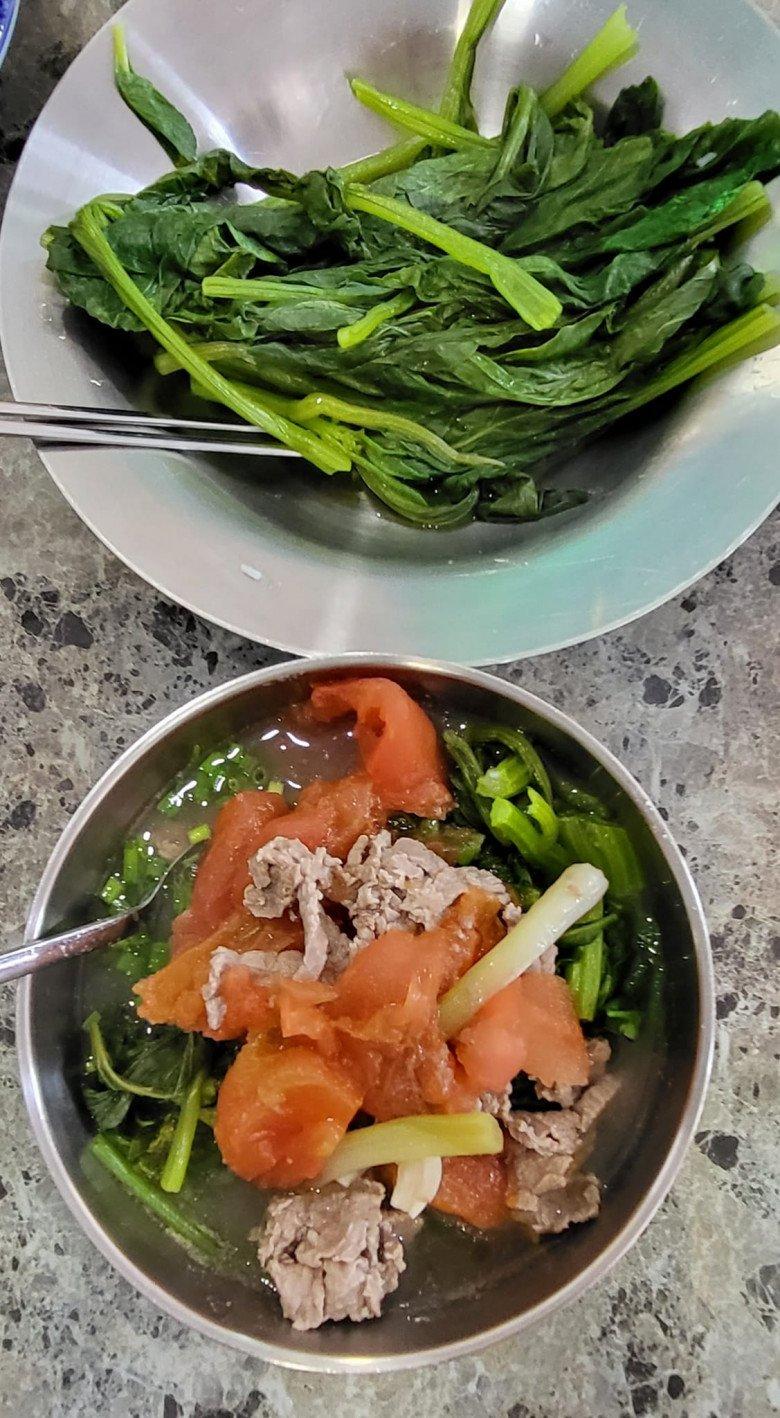 Việt Trinh khoe bữa ăn đạm bạc, đáp lại khi dân mạng nói: Giảm cân làm gì mà khổ thế? - Ảnh 11. Việt Trinh khoe bữa ăn đạm bạc, đáp lại khi dân mạng nói: Giảm cân làm gì mà khổ thế? - Ảnh 11.