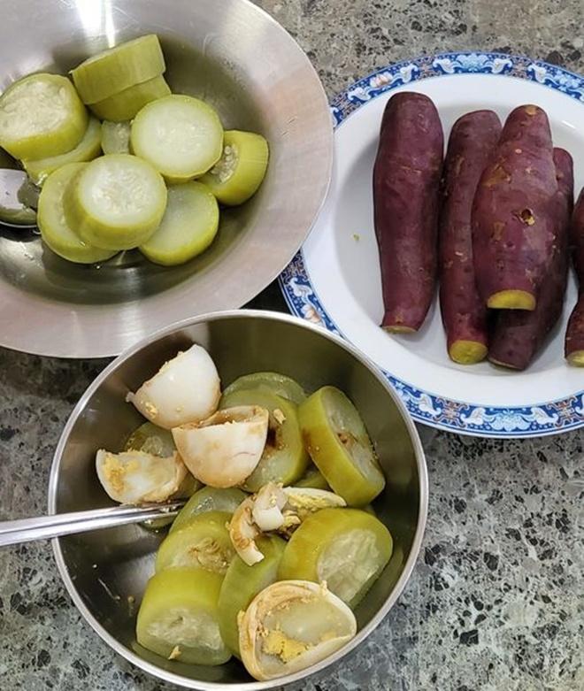 Việt Trinh khoe bữa ăn đạm bạc, đáp lại khi dân mạng nói: Giảm cân làm gì mà khổ thế? - Ảnh 8. Việt Trinh khoe bữa ăn đạm bạc, đáp lại khi dân mạng nói: Giảm cân làm gì mà khổ thế? - Ảnh 8.