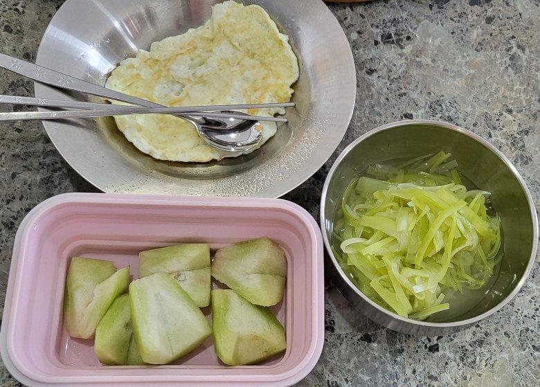Việt Trinh khoe bữa ăn đạm bạc, đáp lại khi dân mạng nói: Giảm cân làm gì mà khổ thế? - Ảnh 6. Việt Trinh khoe bữa ăn đạm bạc, đáp lại khi dân mạng nói: Giảm cân làm gì mà khổ thế? - Ảnh 6.