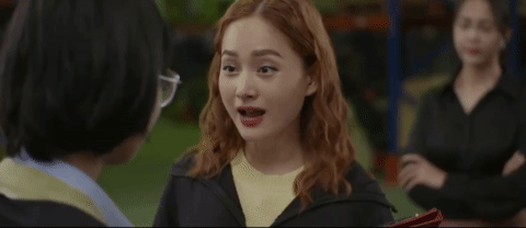 'Gia đình mình vui bất thình lình' tập 27: Hà nói xấu sếp mới giữa công ty - Ảnh 4.