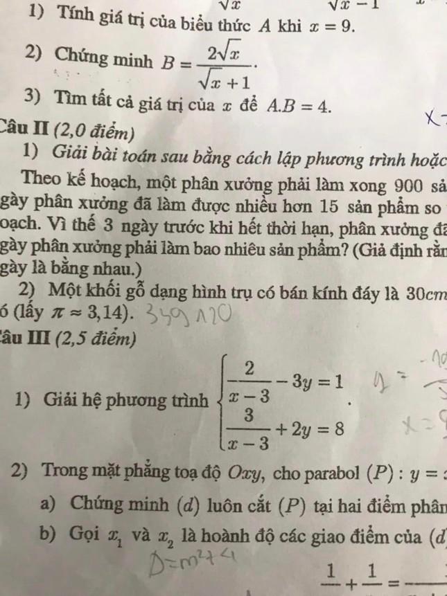 Thí sinh thi vào lớp 10 bật khóc vì đề Toán in mờ: Sở GD-ĐT Hà Nội nói gì? - Ảnh 1. Thí sinh thi vào lớp 10 bật khóc vì đề Toán in mờ: Sở GD-ĐT Hà Nội nói gì? - Ảnh 1.