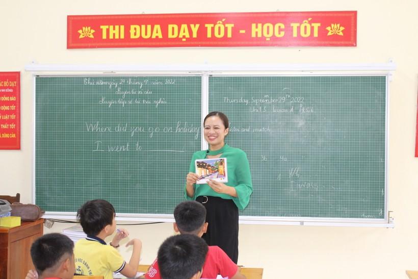 Một tiết học của học sinh lớp 1 (Ảnh TL).