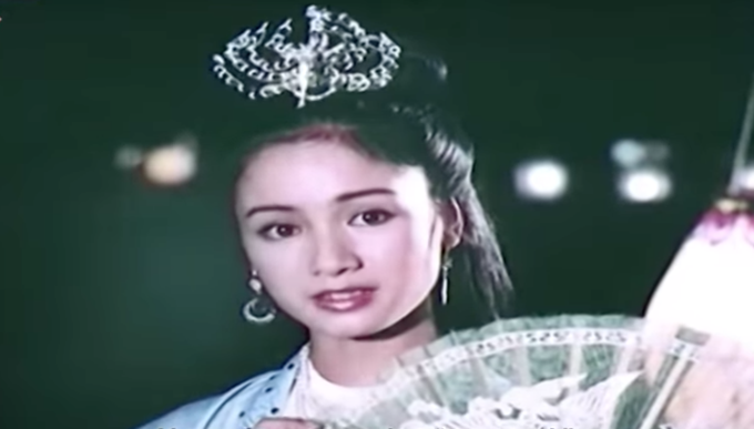 NSND Thu Hà: Từ "Nữ hoàng ảnh lịch" đến cuộc sống an phận tuổi 54 - Ảnh 3.