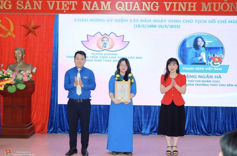 Đạt điểm 10 môn Sinh học, nữ sinh Thái Nguyên ước mơ trở thành bác sĩ.