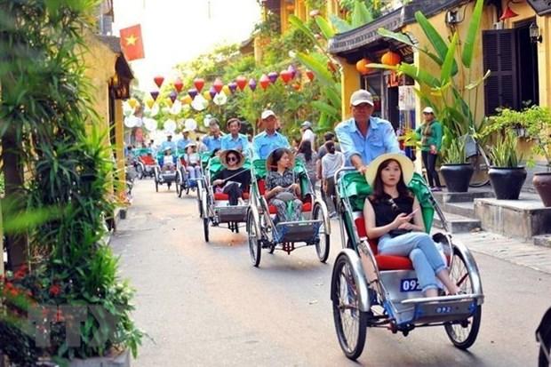 Các tour du lịch ngắn ngày trong và ngoài nước sôi động dịp nghỉ lễ 2/9 - Ảnh 2.