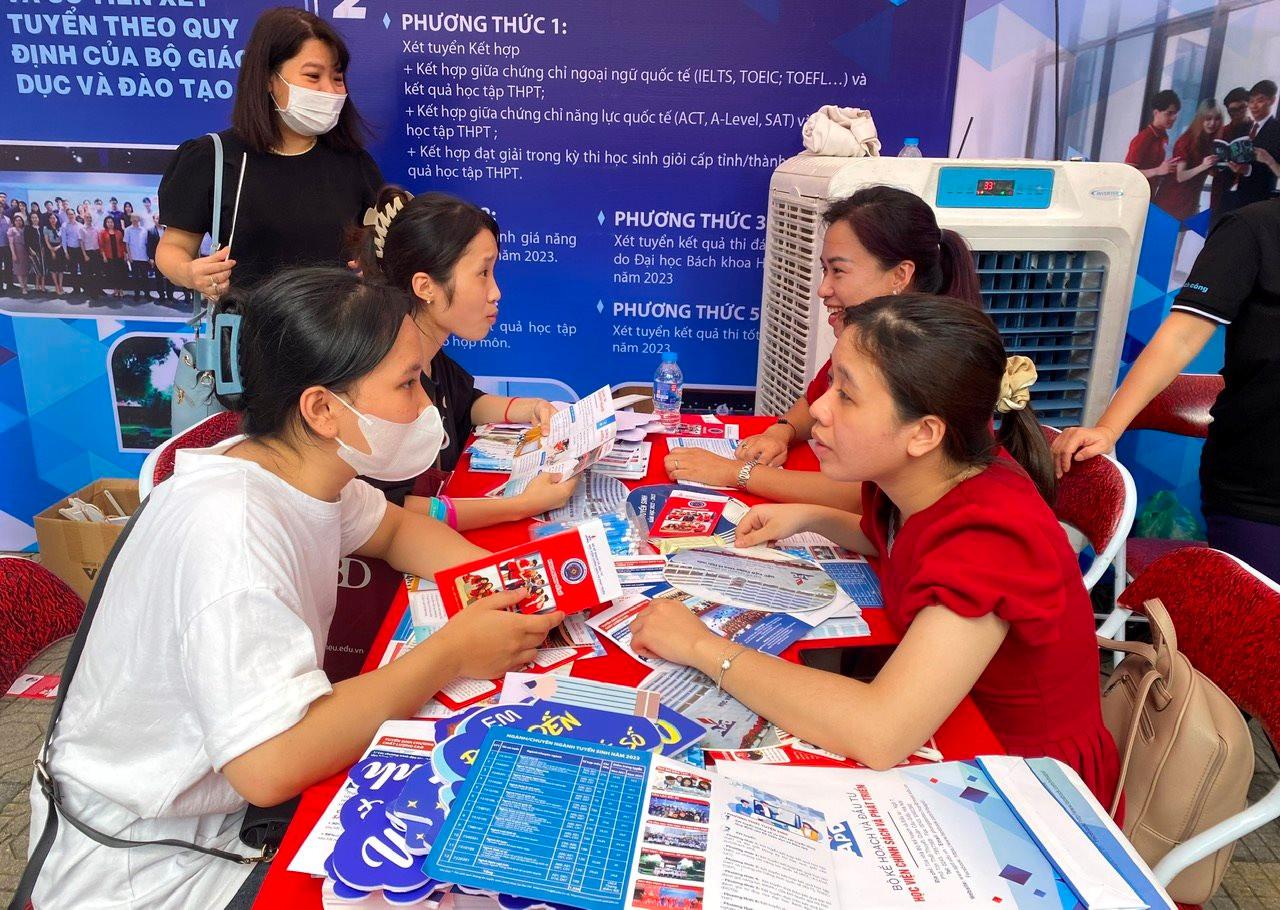 Thí sinh có được xét tuyển bổ sung khi đã xác nhận nhập học trực tuyến? - Ảnh 2. Thí sinh có được xét tuyển bổ sung khi đã xác nhận nhập học trực tuyến? - Ảnh 2.