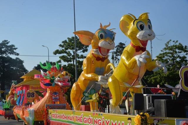 Tuyên Quang: 64 mô hình đèn Trung thu khổng lồ đã sẵn sàng cho Lễ hội Thành Tuyên hướng tới Festival Quốc tế - Ảnh 10.