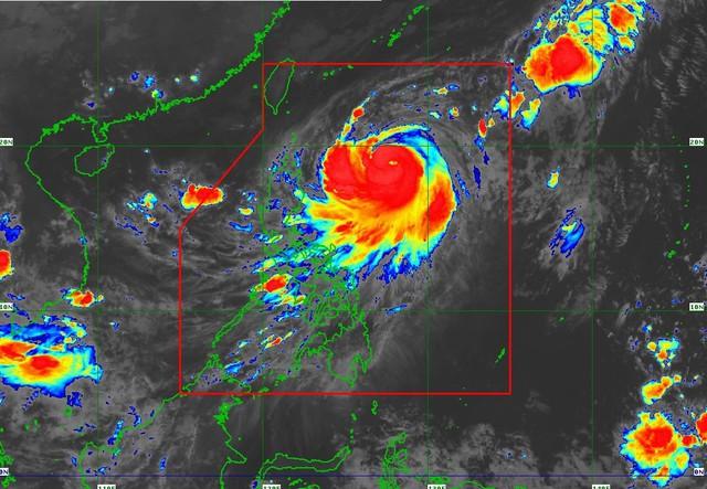 Tin bão mới nhất: Bão Koinu tiến sát Biển Đông, cường độ rất mạnh - Ảnh 3.