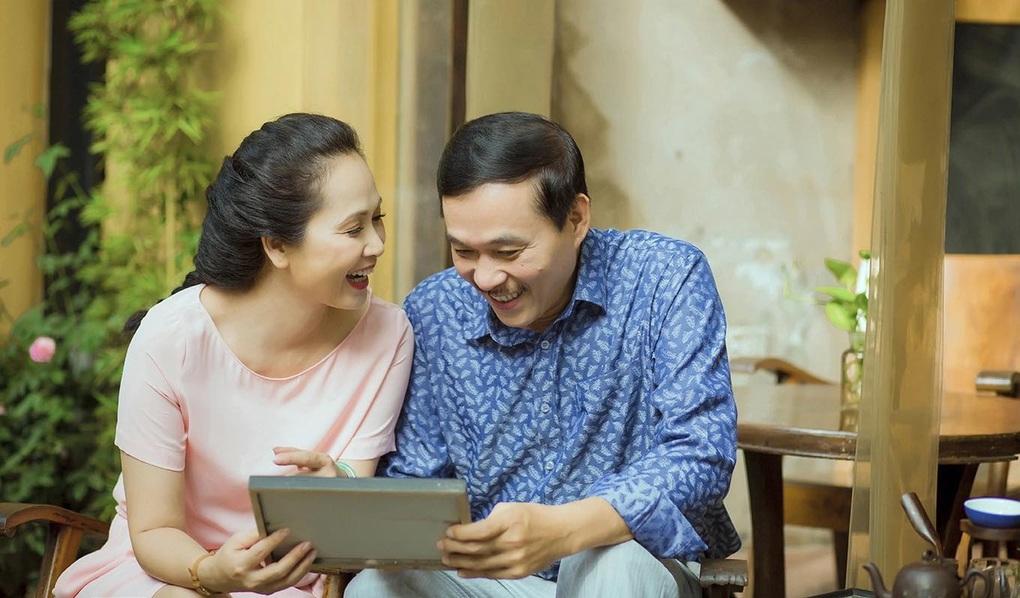 NSND Lan Hương nói gì về tin đồn chia tay NSƯT Đỗ Kỷ? - Ảnh 4.