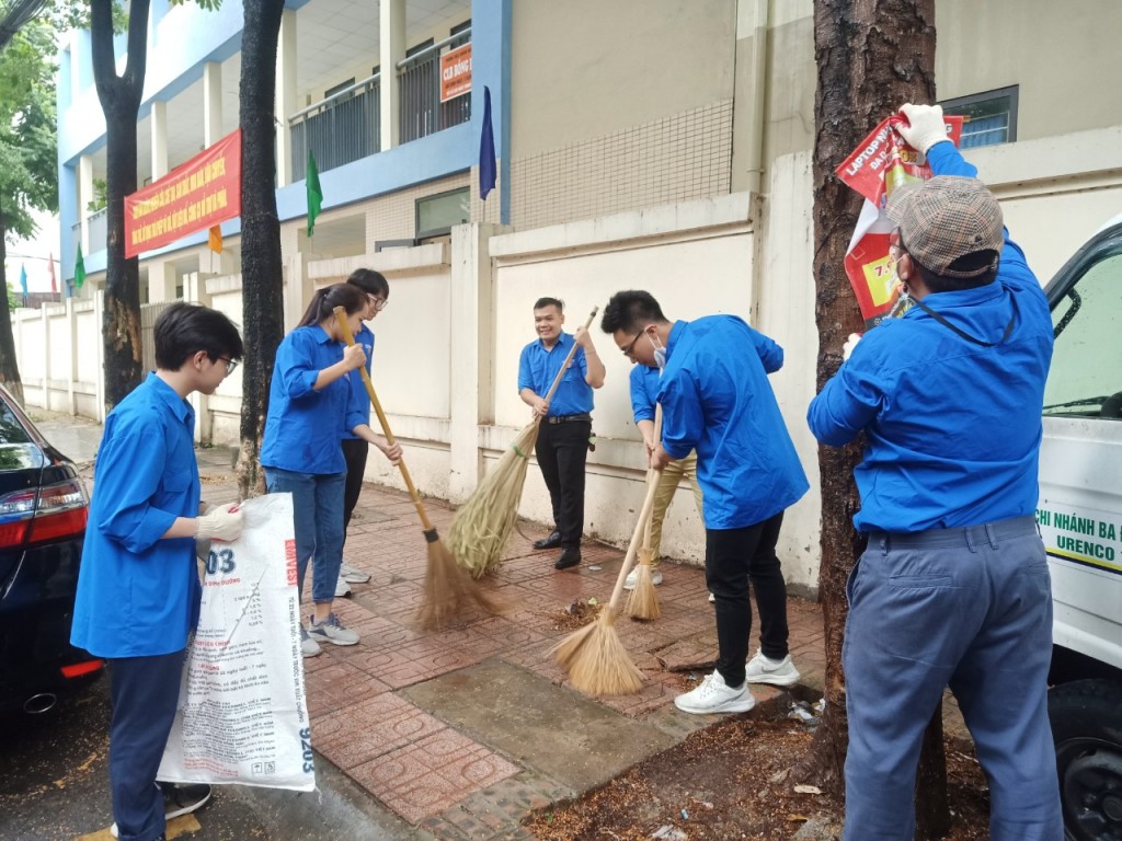 Ra quân vệ sinh môi trường, phòng dịch sốt xuất huyết