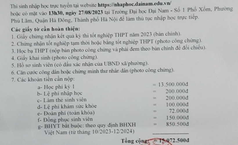 Bảng kê một số khoản thu đầu năm của Trường ĐH Đại Nam. Ảnh: Khôi Nguyên ảnh 1