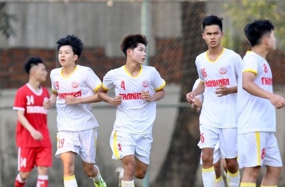 U19 Hoàng Anh Gia Lai bất phân thắng bại Hà Nội FC ở Vòng chung kết U19 Quốc gia.