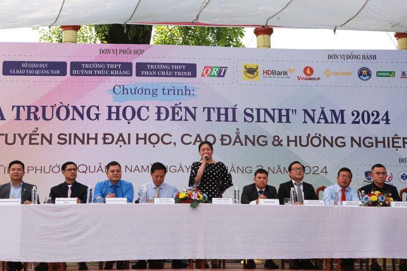 Th.S Hoàng Thúy Nga, chuyên viên cao cấp Vụ Giáo dục Đại học (Bộ GD&ĐT) thông tin về Kỳ thi Tốt nghiệp THPT năm 2024 cho học sinh.