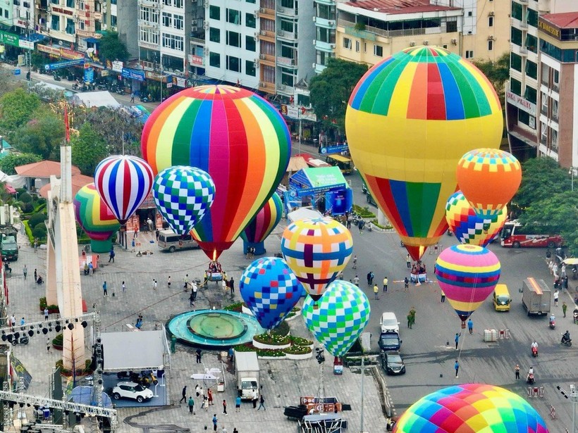 Hải Phòng: Sẽ trình diễn Festival Khinh khí cầu hưởng ứng Lễ hội Hoa Phượng Đỏ ảnh 1