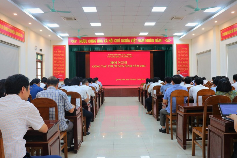 Hội nghị công tác thi, tuyển sinh năm 2024 tại tỉnh Quảng Bình.