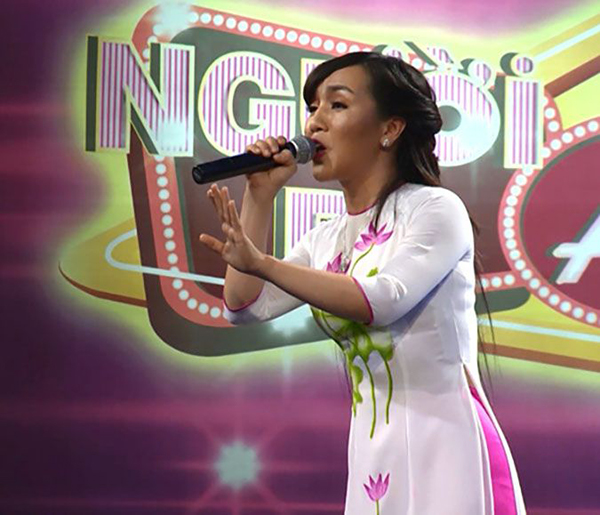 Hà Vân X-factor nổi tiếng trong làng nhạc bolero có cuộc sống ra sao ở tuổi 39? - Ảnh 2.