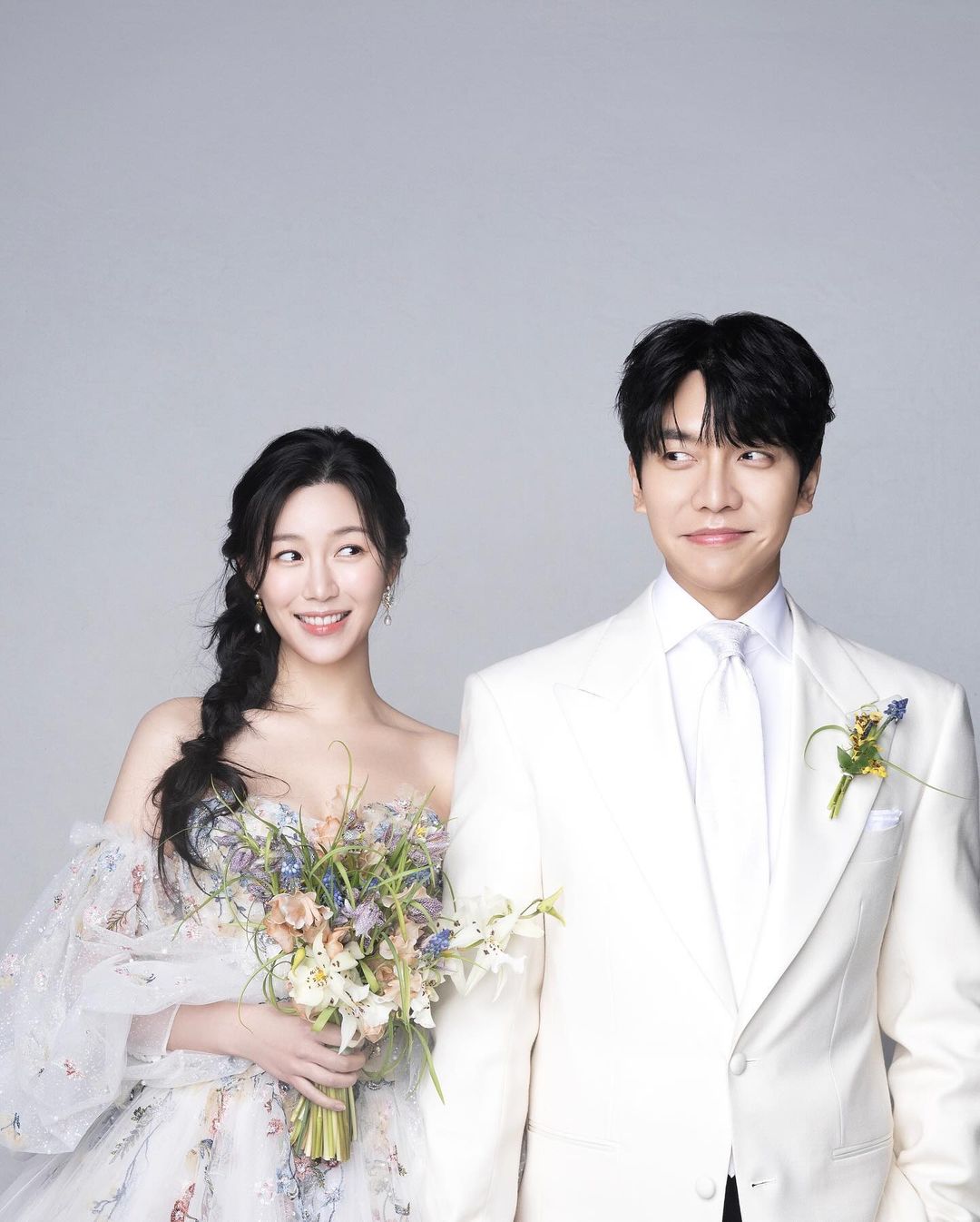 Lee Seung Gi: Con rể quốc dân thành con rể lừa đảo - Ảnh 4.