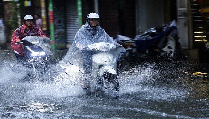 Thời tiết hôm nay 26/6: Bắc Bộ, Nam Bộ mưa rào đến mưa to