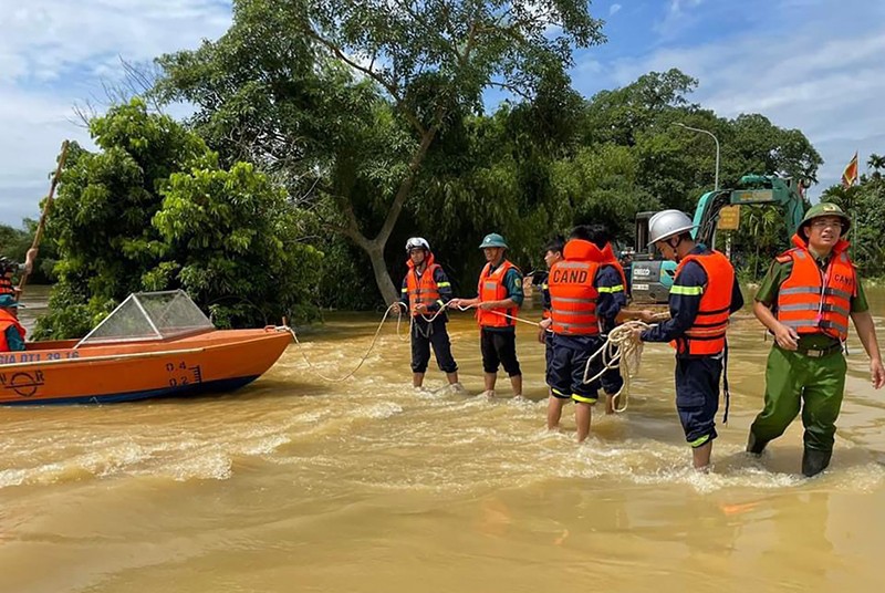 Công an Hà Nội bảo vệ Thủ đô, xây dựng thành phố hòa bình