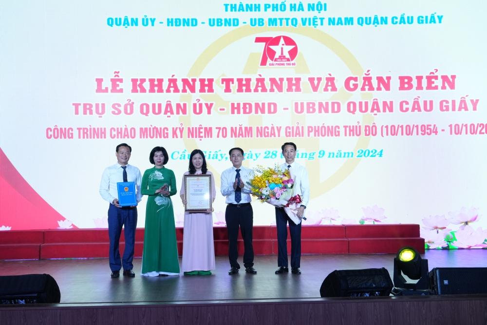 Khánh thành trụ sở làm việc mới của quận Cầu Giấy