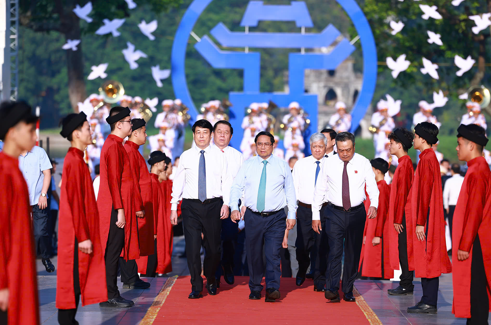 thu tuong pham minh chinh du ngay hoi van hoa vi hoa binh hinh 1