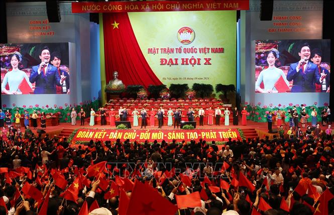 khai mac trong the dai hoi dai bieu toan quoc mttq viet nam lan thu x hinh 12