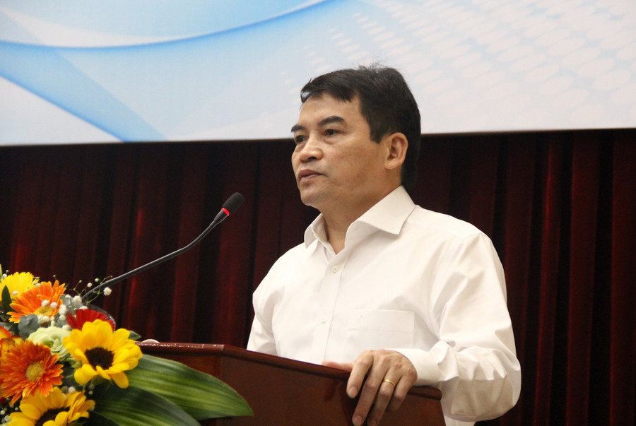 Ông Phạm Tuấn Anh phát biểu tại hội thảo. img-6209-7736.jpg