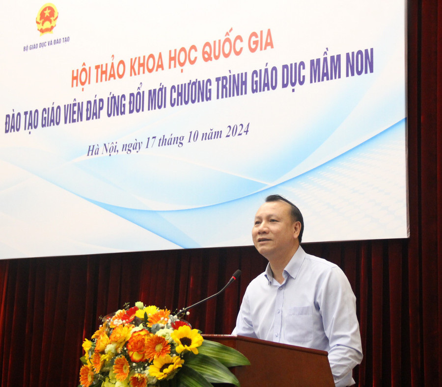 PGS.TS Nguyễn Đức Sơn phát biểu tại hội thảo. img-6201-8234.jpg