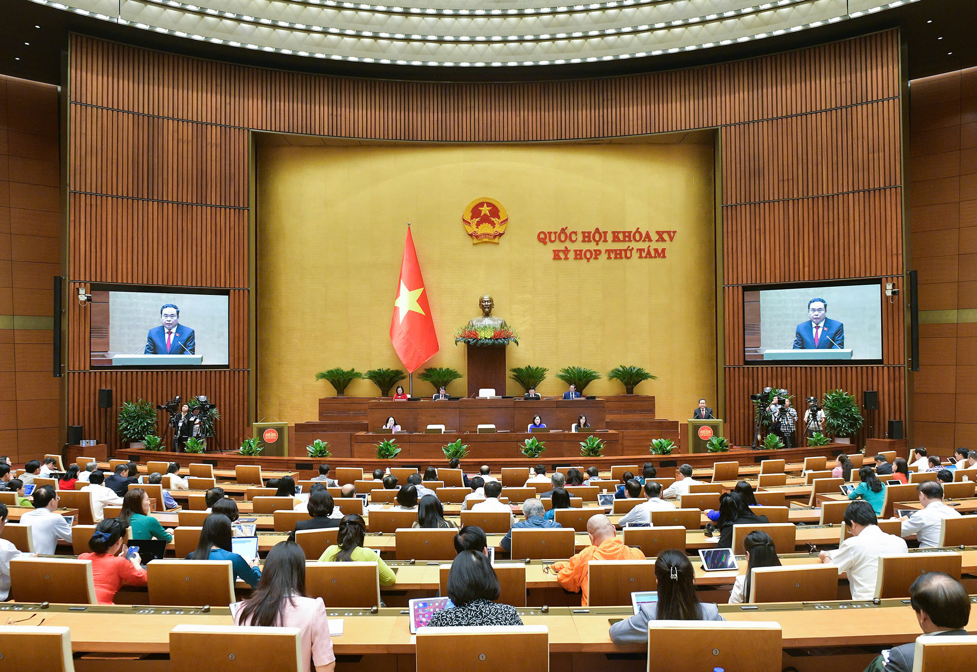 hoi nhanh dap gon dung trong tam dua hoat dong chat van ngay cang tro thanh diem nhan cua moi ky hop quoc hoi hinh 1