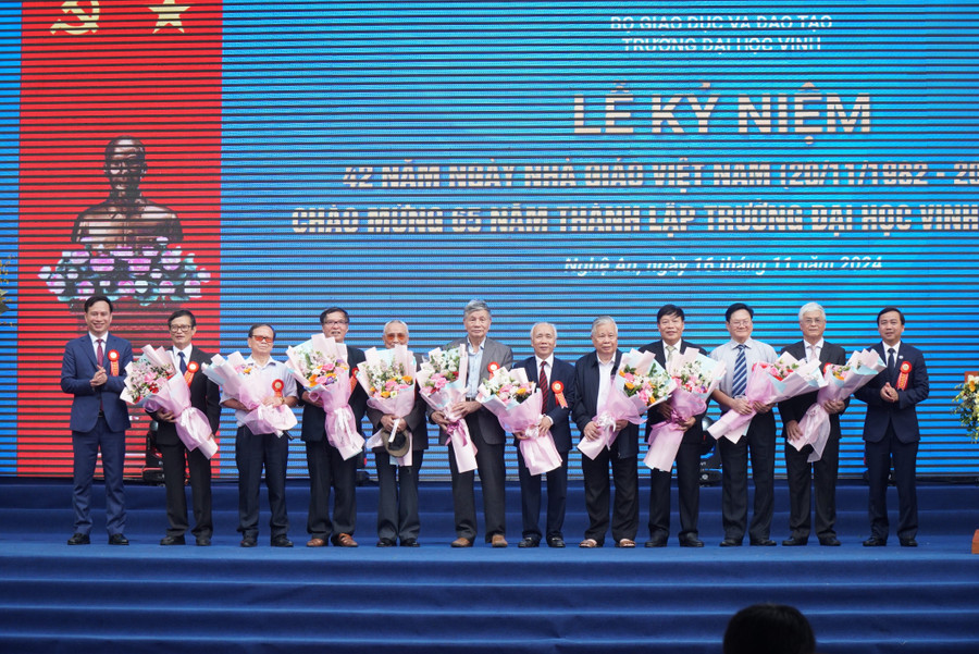 ky-niem-65-nam-truong-dai-hoc-vinh-5.jpg