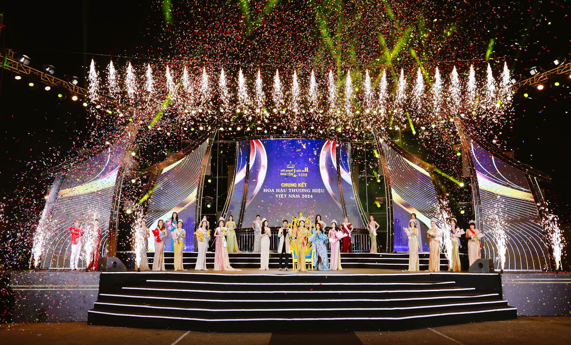nu doanh nhan dat to phu tho dang quang hoa hau thuong hieu viet nam 2024 hinh 1