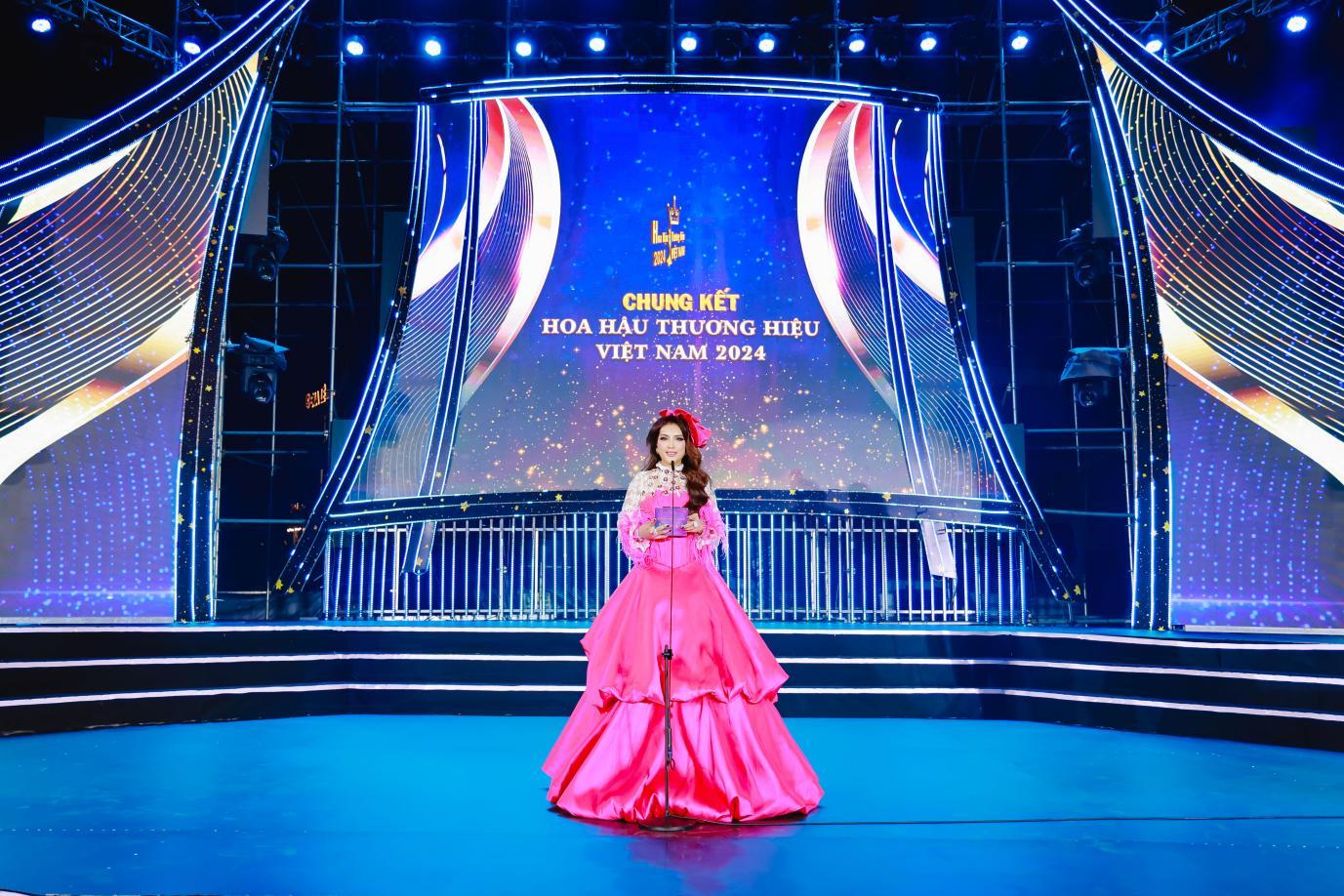 nu doanh nhan dat to phu tho dang quang hoa hau thuong hieu viet nam 2024 hinh 7