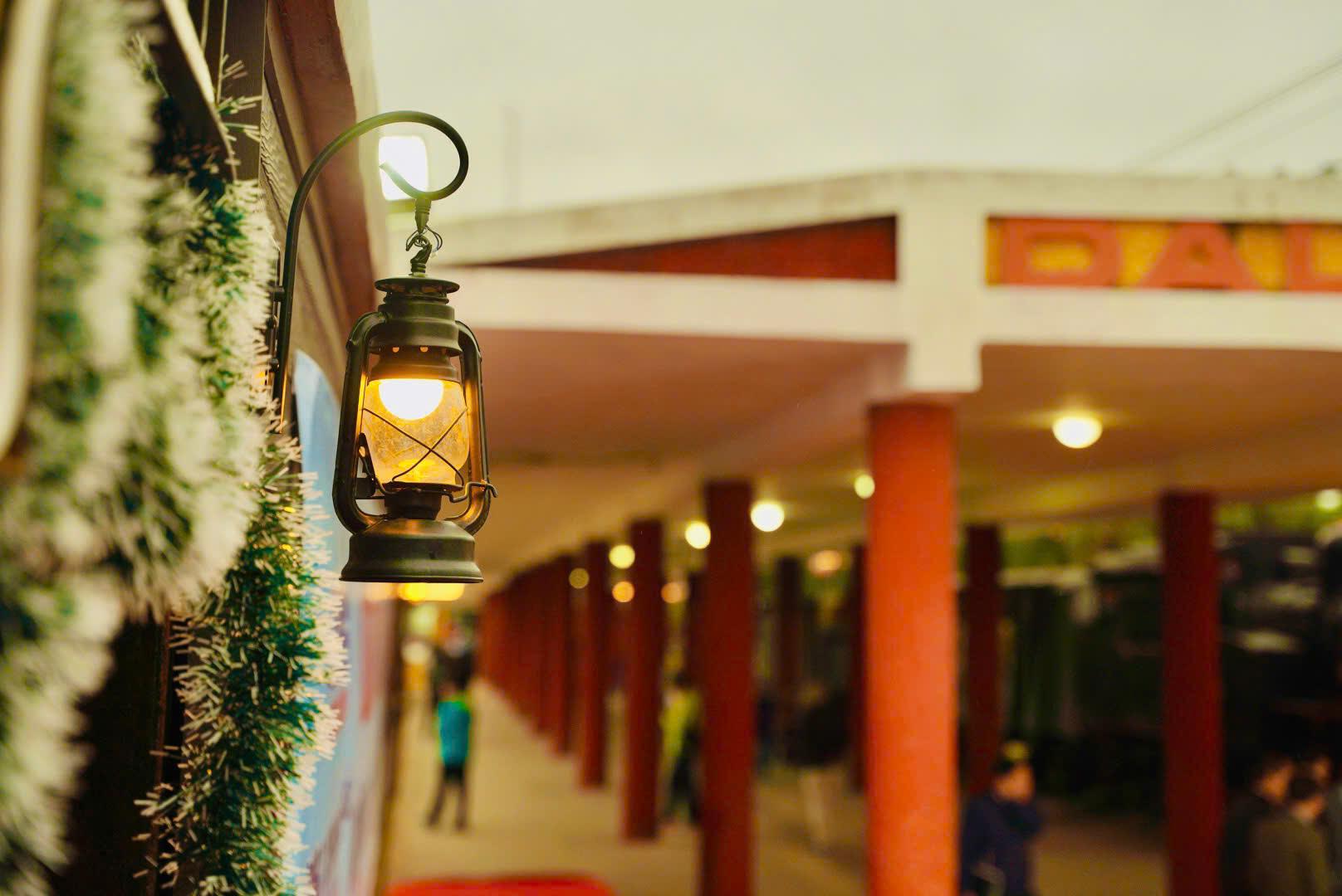 hinh anh an tuong tren doan tau hoang hau chay tuyen da lat trai mat hinh 9