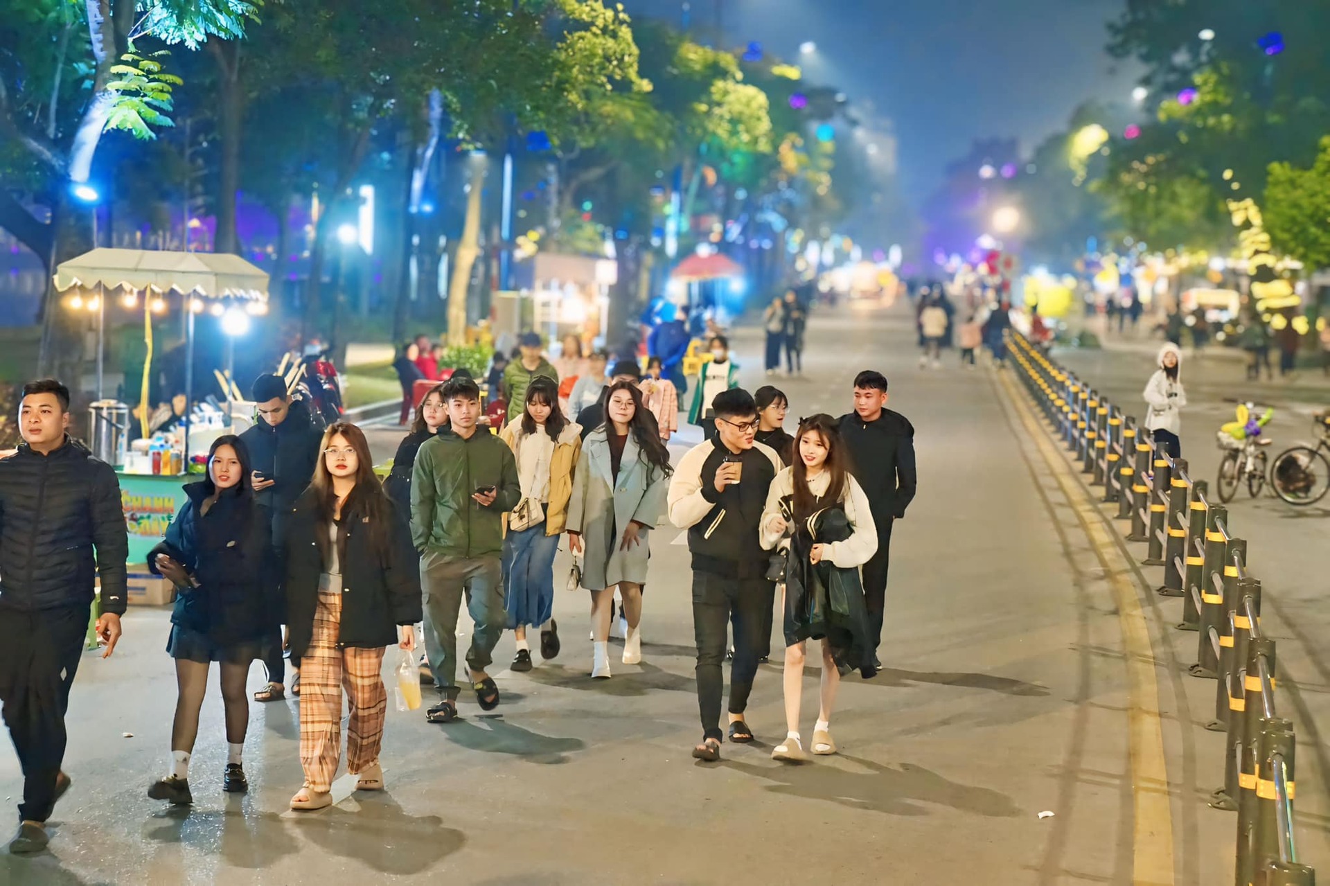 pho di bo bach dang hai duong mo rong quy mo sang 3 tuyen pho hinh 1