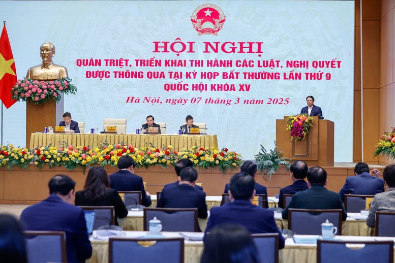 ngan chan kip thoi va kien quyet xu ly cac hanh vi tham nhung tieu cuc trong thi hanh phap luat hinh 1