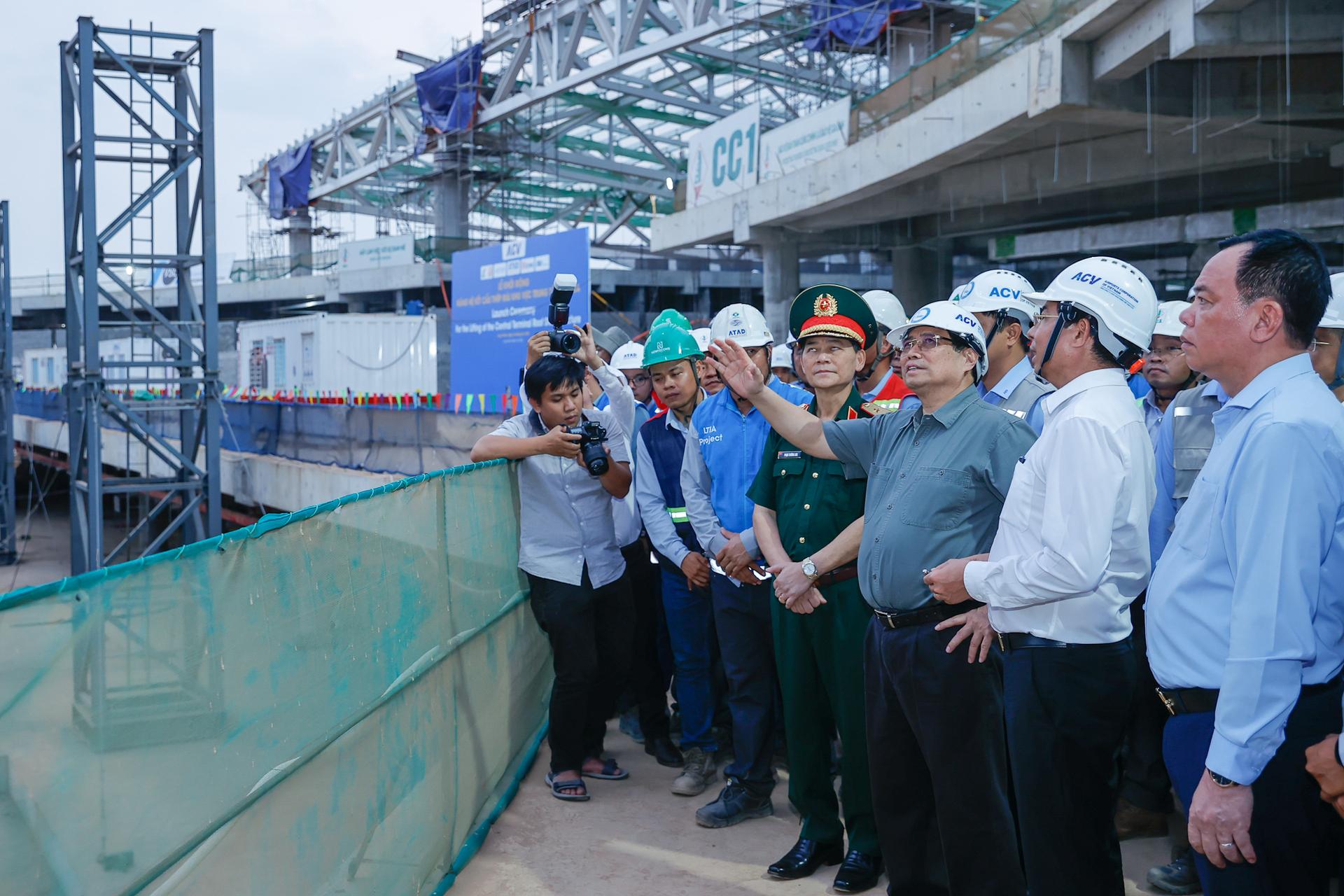 thu tuong pham minh chinh neu khong bao dam tien do san bay long thanh thi thay nguoi hinh 2