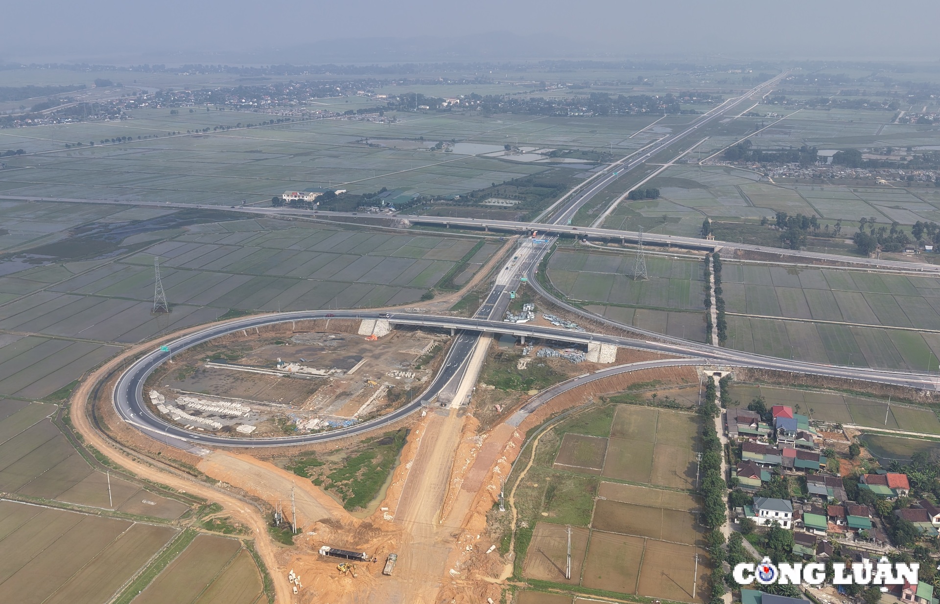 kien nghi dau tu mo rong hon 1100km cao toc bac  nam len 6 lan xe hinh 1