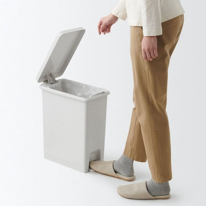 picture2.jpg