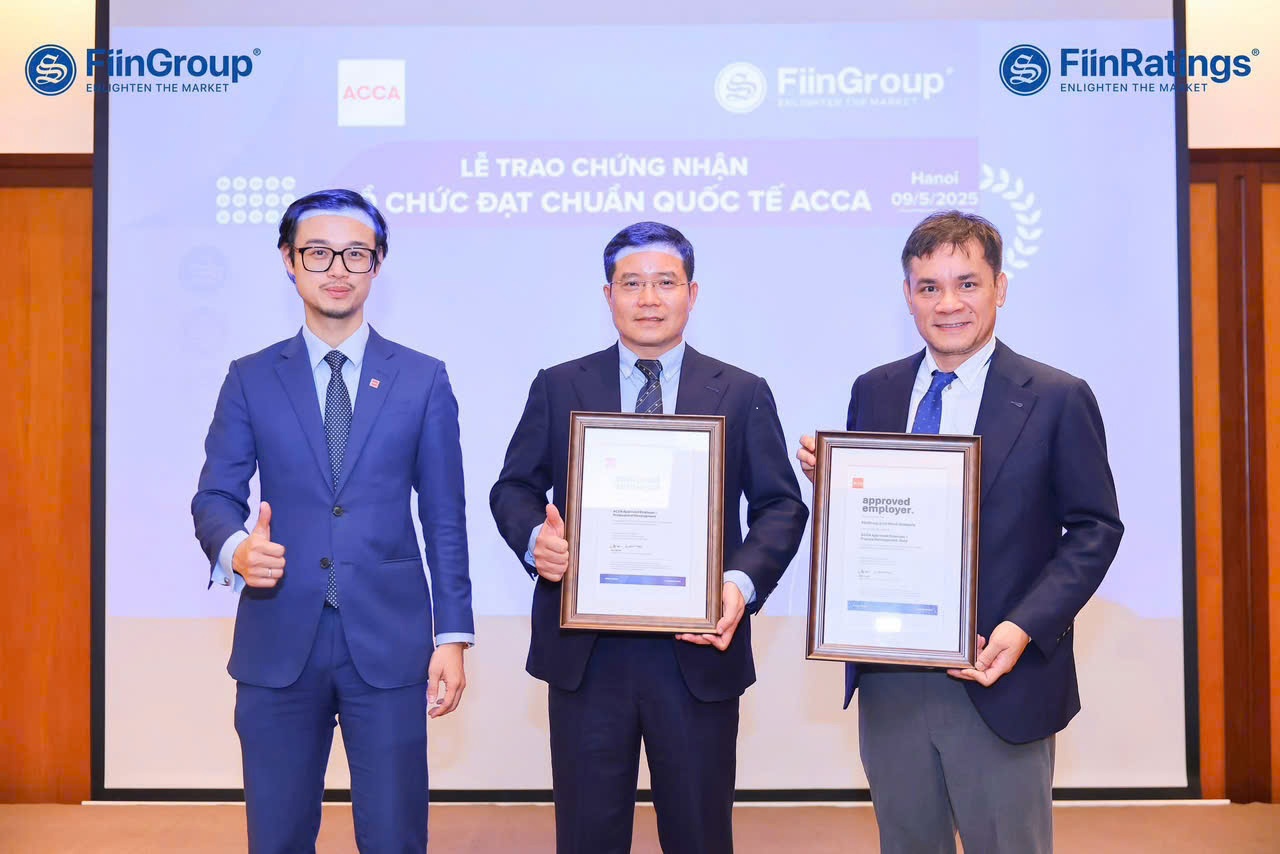 FiinGroup khẳng định cam kết phát triển nguồn nhân lực chất lượng cao và đóng góp vào sự minh bạch của thị trường tài chính Việt Nam.