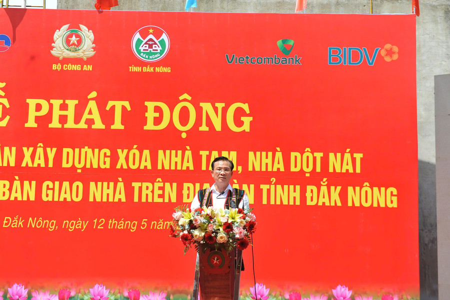 a-muoi.jpg