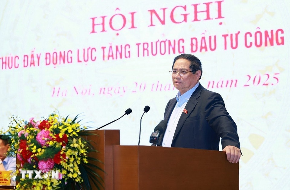 thu-tuong-phien-hop-3.jpg